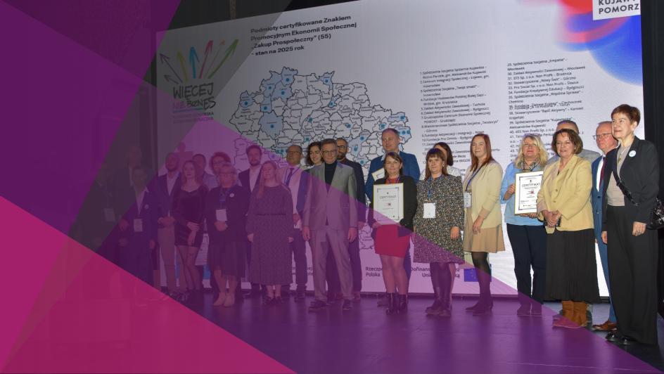 Zdjęcie laureatów certyfikatu "Zakup Prospołeczny"