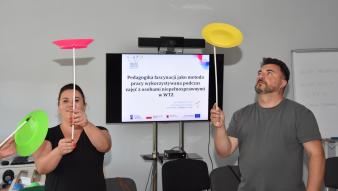 Zajęcia cyrkowe w ramach pedagogiki fascynacji